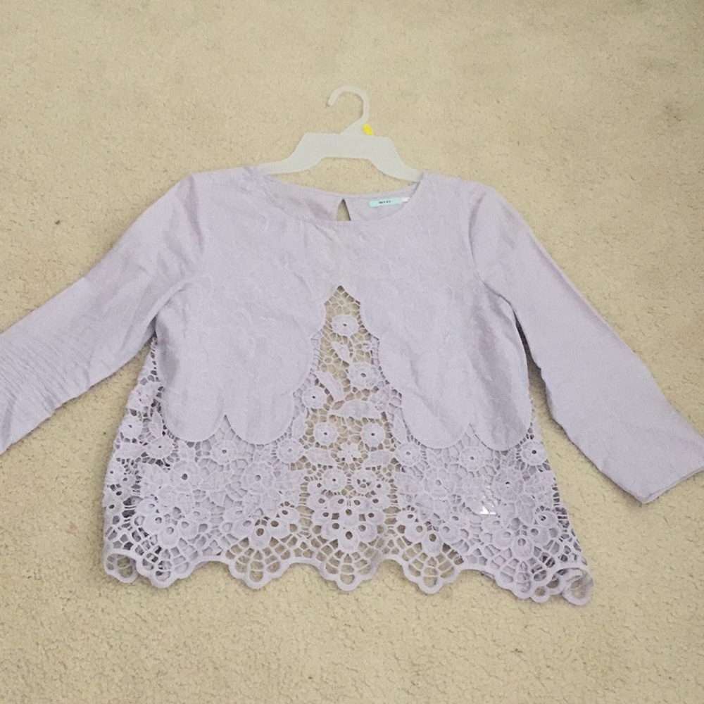 Lavender quarter length top